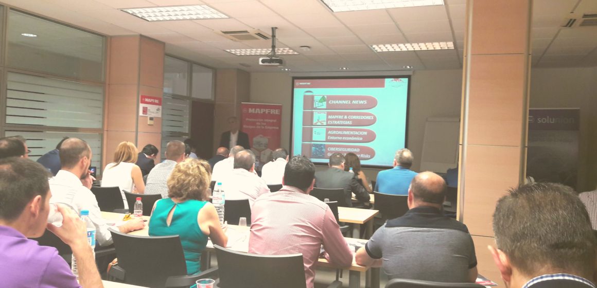 MAPFRE y el Colegio de Mediadores de Seguros de Granada se unen en la celebración del XV Foro de Encuentro sectoriales para corredores