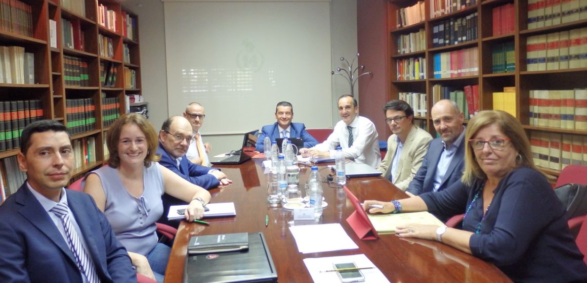 CECAS adelanta las novedades para el curso 2018-2019 y analiza los resultados del tercer trimestre del Curso Superior CECAS adelanta las novedades para el curso 2018-2019 y analiza los resultados del tercer trimestre del Curso Superior