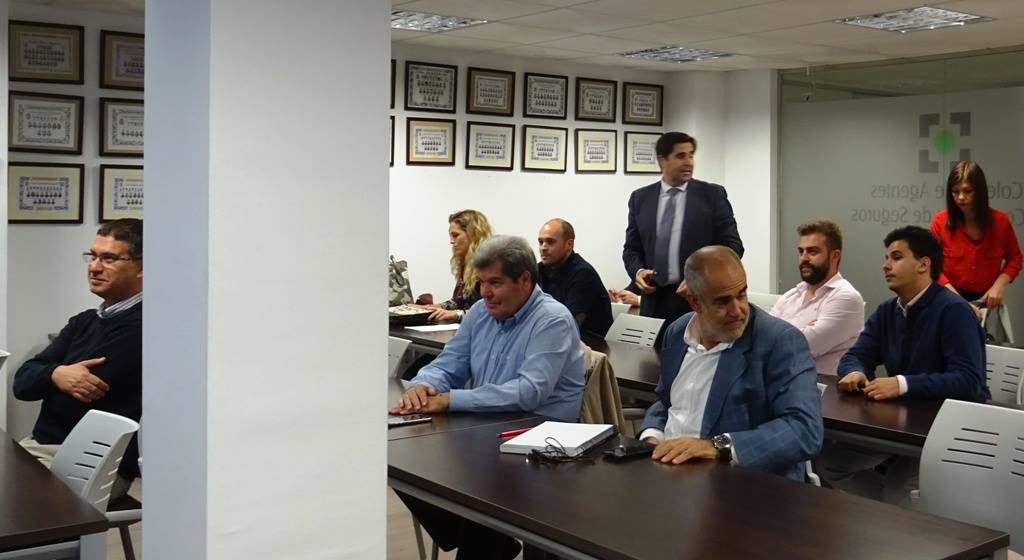 Formación sobre obras de arte e instrumentos musicales en el Colegio de Mediadores de Seguros de Granada Formación sobre obras de arte e instrumentos musicales en el Colegio de Mediadores de Seguros de Granada