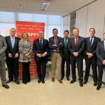 Encuentro entre colegios, MAPFRE y la presidenta del Consejo General de Mediadores Encuentro entre colegios, MAPFRE y la presidenta del Consejo General de Mediadores