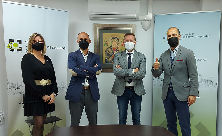 Reunión institucional entre el Colegio de Mediadores de Seguros de Granada y Aegon Reunión institucional entre el Colegio de Mediadores de Seguros de Granada y Aegon