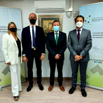 El convenio que une al Colegio y Pelayo se mantendrá un año más El convenio que une al Colegio y Pelayo se mantendrá un año más