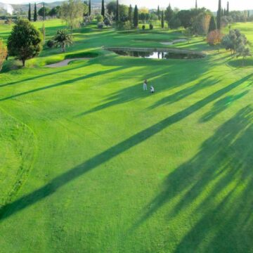Los mediadores colegiados granadinos se beneficiarán de condiciones especiales en Granada Club de Golf Los mediadores colegiados granadinos se beneficiarán de condiciones especiales en Granada Club de Golf