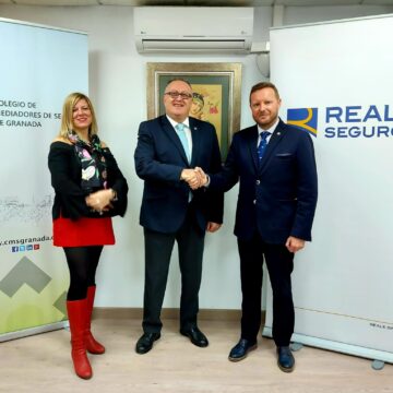 Nuevo acuerdo institucional entre el Colegio de Mediadores de Seguros de Granada y Reale Seguros
