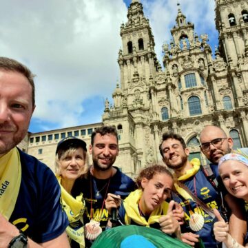 El Colegio de Mediadores de Seguros de Granada, junto a La Asociación Granadina de Esclerosis Múltiple (AGDEM) y la Fundación de las Hermanas Hospitalarias de Granada realizan el Camino de Santiago gracias a la iniciativa Camino de la Integración El Colegio de Mediadores de Seguros de Granada, junto a La Asociación Granadina de Esclerosis Múltiple (AGDEM) y la Fundación de las Hermanas Hospitalarias de Granada realizan el Camino de Santiago gracias a la iniciativa Camino de la Integración