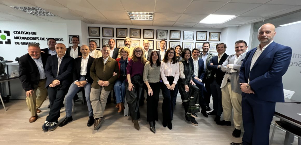 El Colegio de Mediadores de Seguros de Granada reúne a las principales aseguradoras para impulsar una nueva etapa de colaboración El Colegio de Mediadores de Seguros de Granada reúne a las principales aseguradoras para impulsar una nueva etapa de colaboración