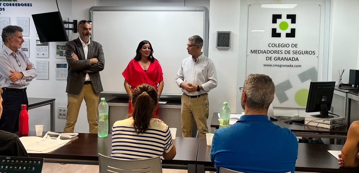 El Colegio de Mediadores de Seguros de Granada abre el plazo de inscripción para una nueva edición de su Curso Nivel 1 de Distribuidor de Seguros El Colegio de Mediadores de Seguros de Granada abre el plazo de inscripción para una nueva edición de su Curso Nivel 1 de Distribuidor de Seguros