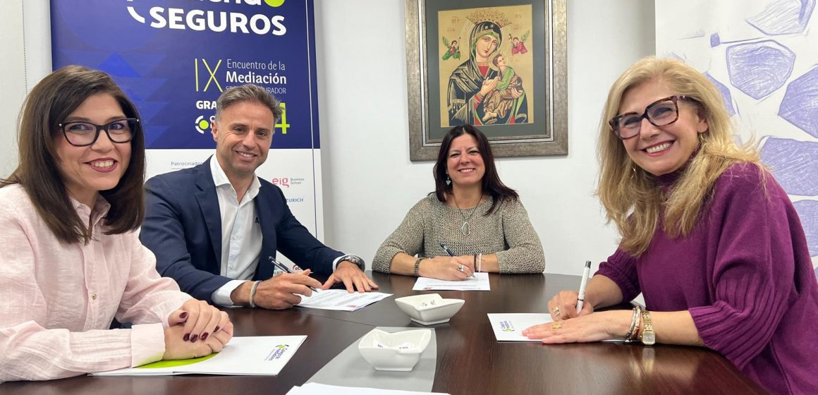 El Colegio de Mediadores de Seguros de Granada y FIATC renuevan su colaboración para visibilizar la mediación El Colegio de Mediadores de Seguros de Granada y FIATC renuevan su colaboración para visibilizar la mediación